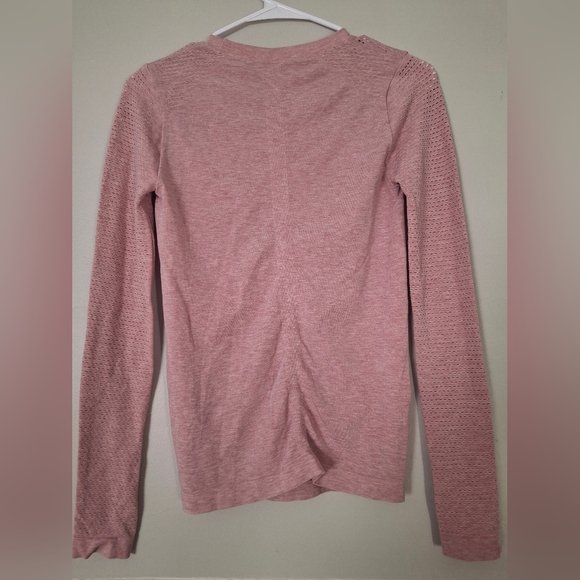 Fabletics Mauve Long Sleeve Top.Size XS - Picture 5 of 6